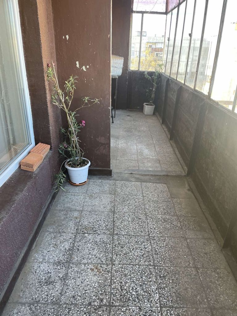 Продава се Тристаен апартамент в Плевен, Сторгозия - 75 кв.м за 1067 €/кв.м - Снимка #4