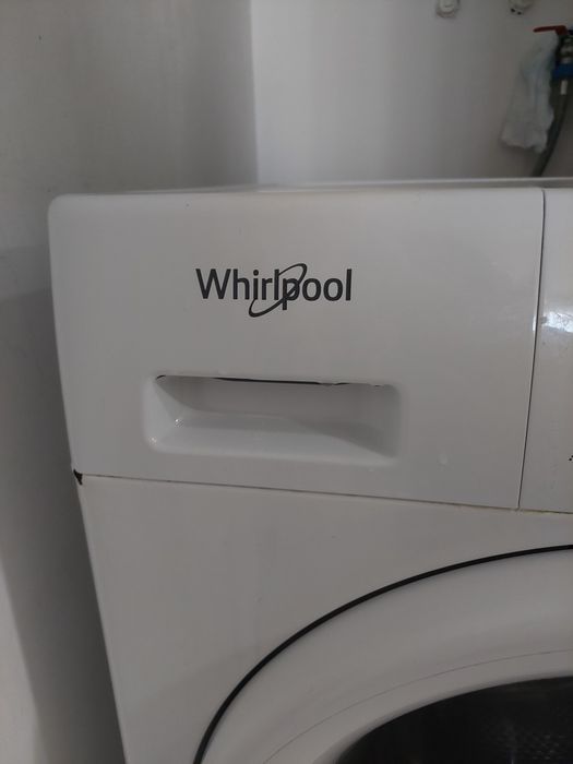 Пералня Whirlpool. 6 кг пране.