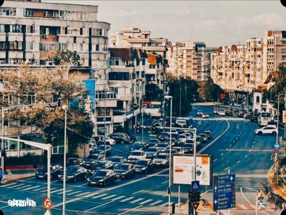 2 camere I.C.Bratianu , Decomandat / Centrală , finisaje superioare!