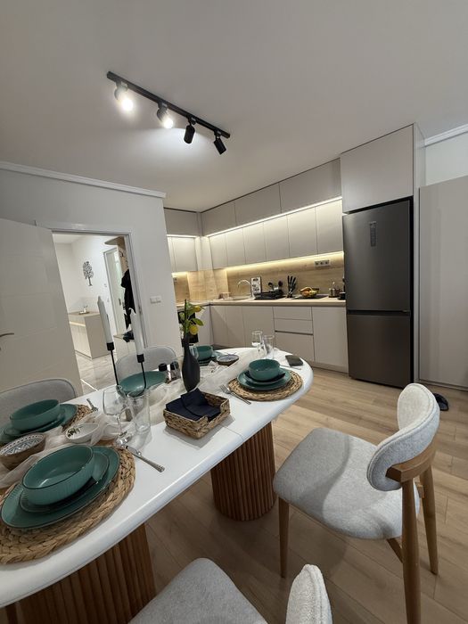 Чисто нов двустаен под наем във Варна Възраждане затворен комплекс