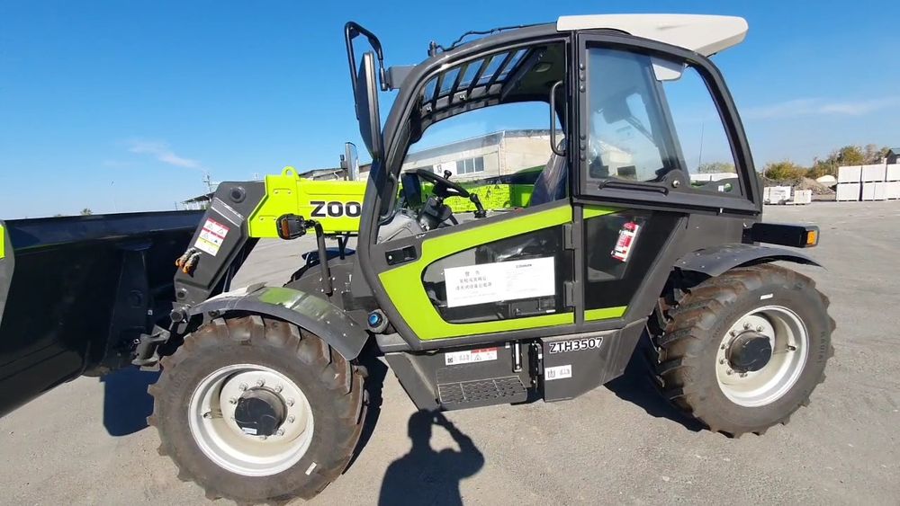 Телескопический погрузчик Zoomlion ZTH3507