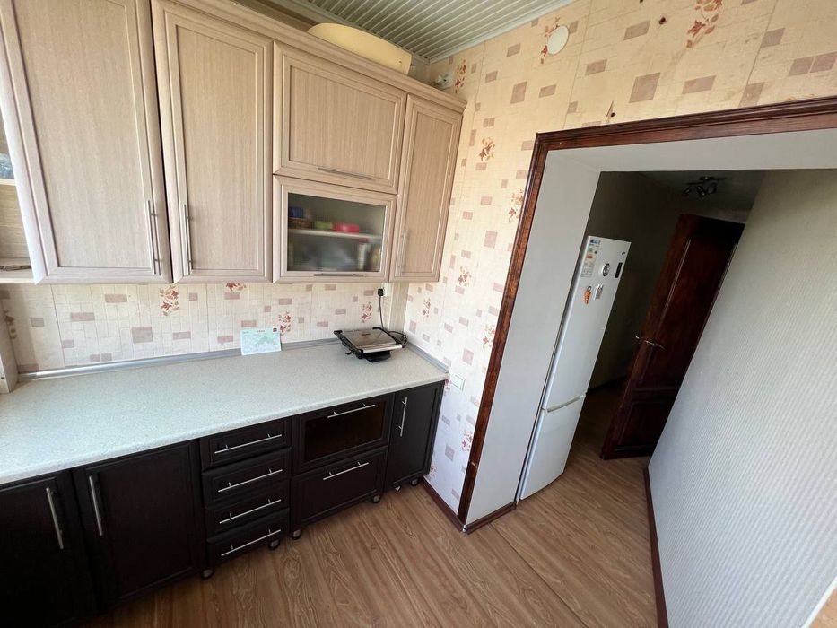 Аренда  квартиры максим горький бий буз базар Салам чайхана художник