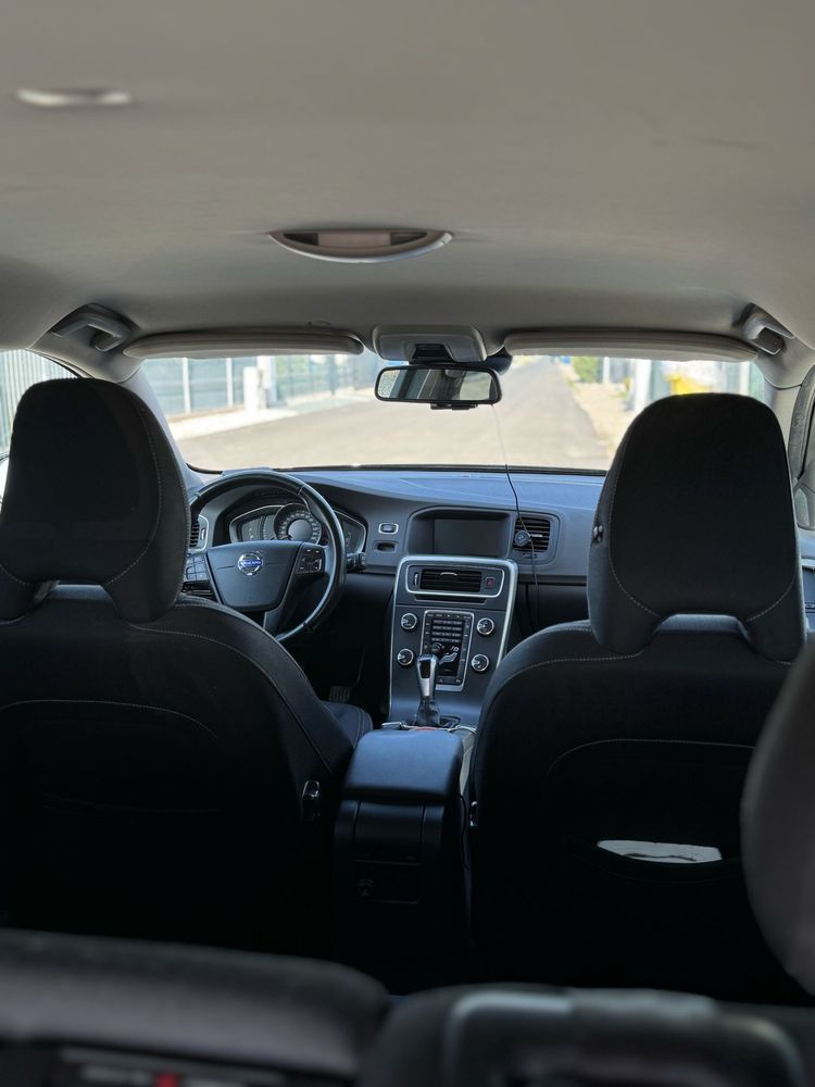 Vand Volvo v60 2014