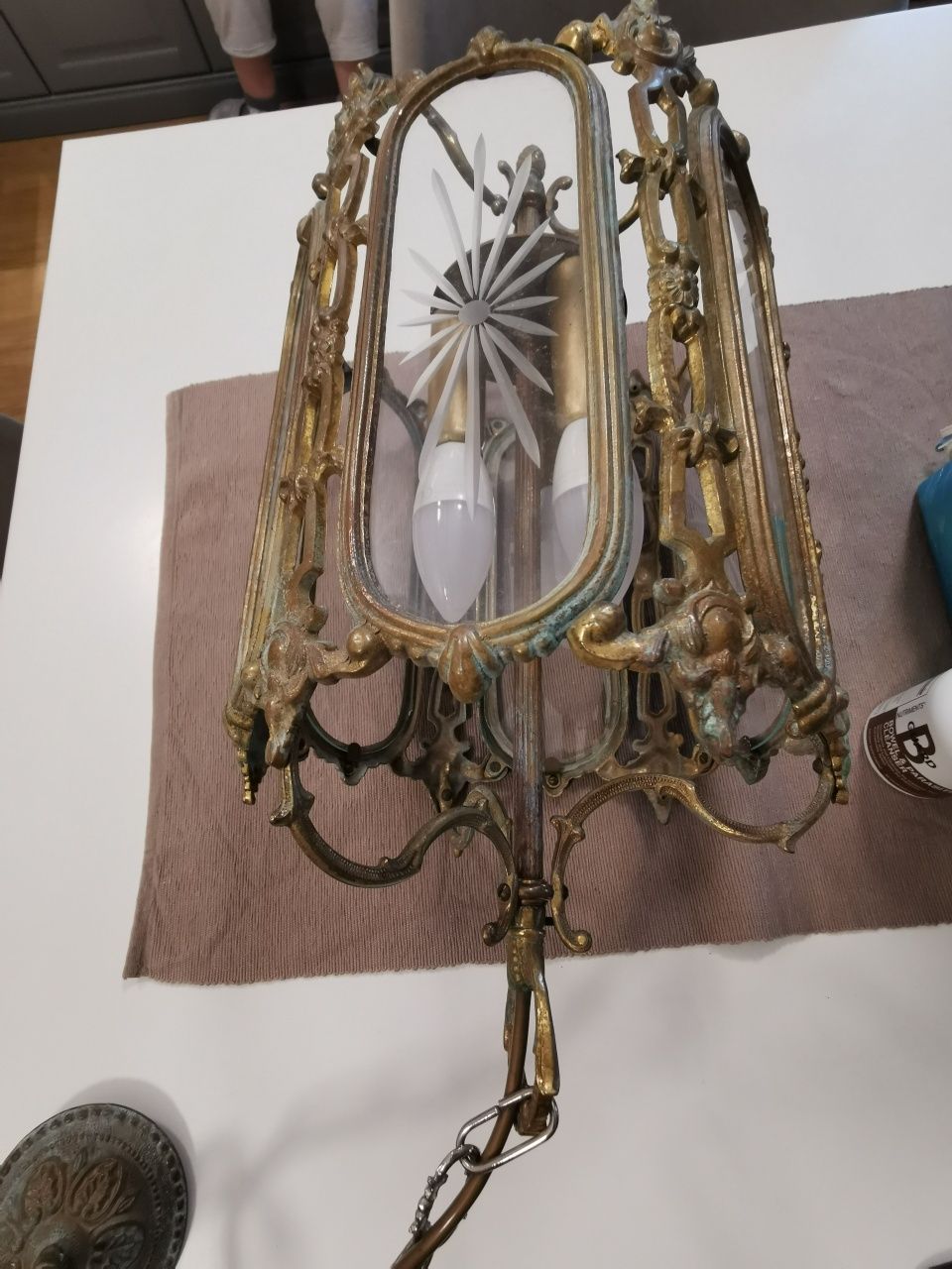 Candelabru lustra bronz masiv, cu cristal, vechi antic Italia