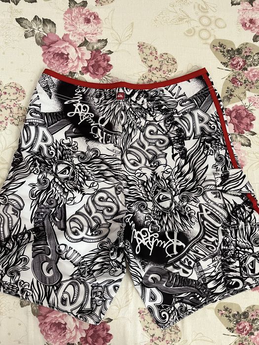 Pantaloni scurti/ sort baie/plaja Quiksilver