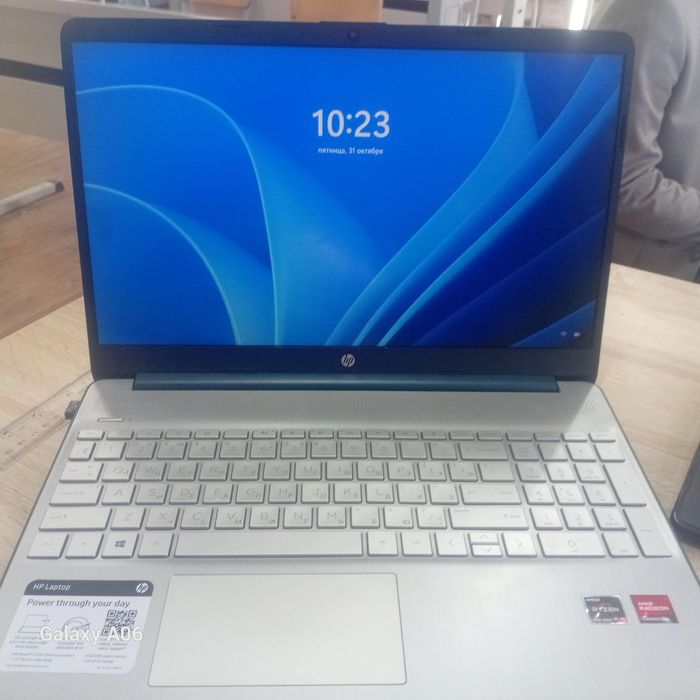 HP noutbook AMDprotsessor,holati yangi