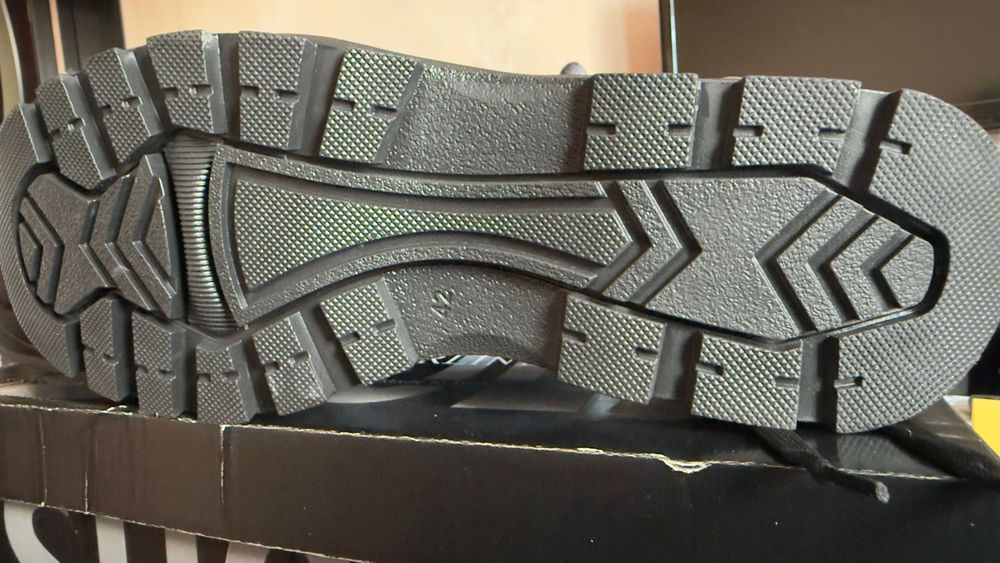 НАМАЛЕНИ Мъжки обувки НОВИ