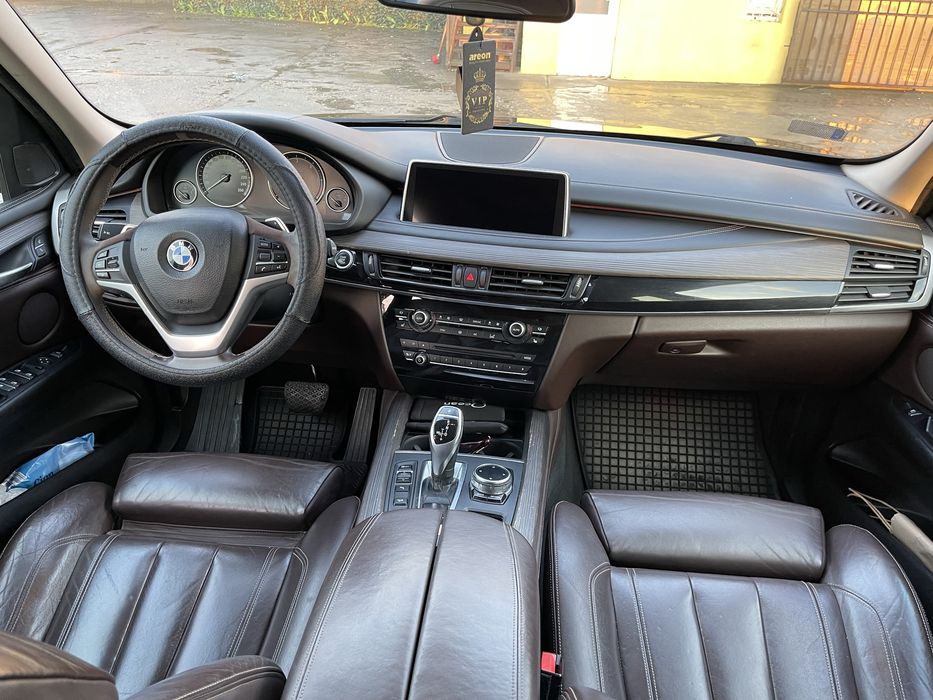 BMW X5 xDrive motoarizare 2.0 diesel an 2015