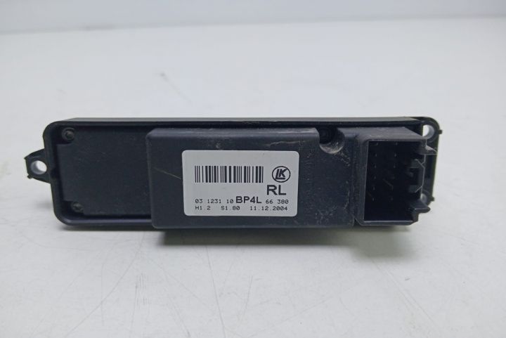 Comutator  geam stanga BP4L66380 Mazda 3 BK