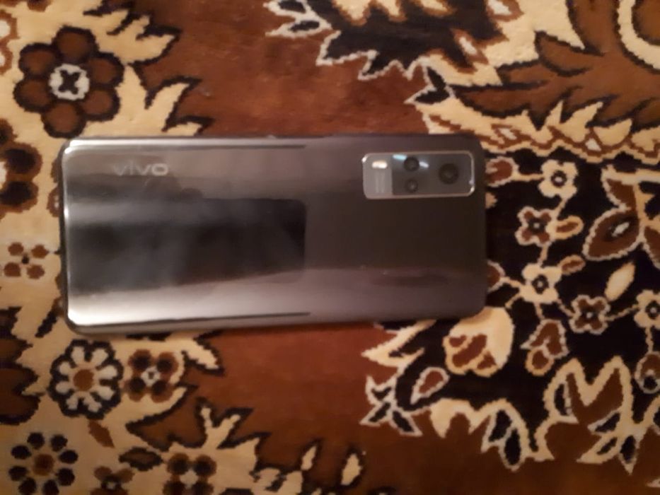 Продам Vivo Y 31