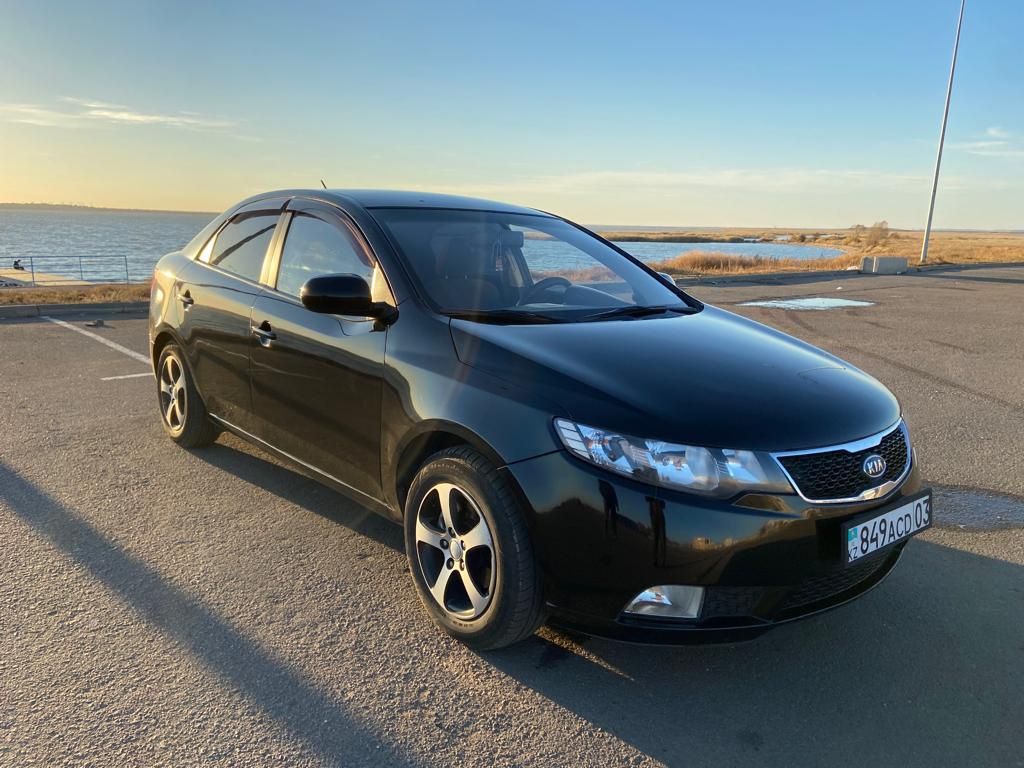 Продам Kia Cerato 2013г.в в идеальном состоянии