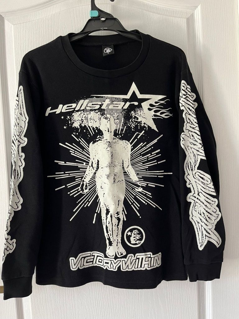 Bluza in stare foarte buna