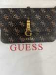 Нова чанта guess