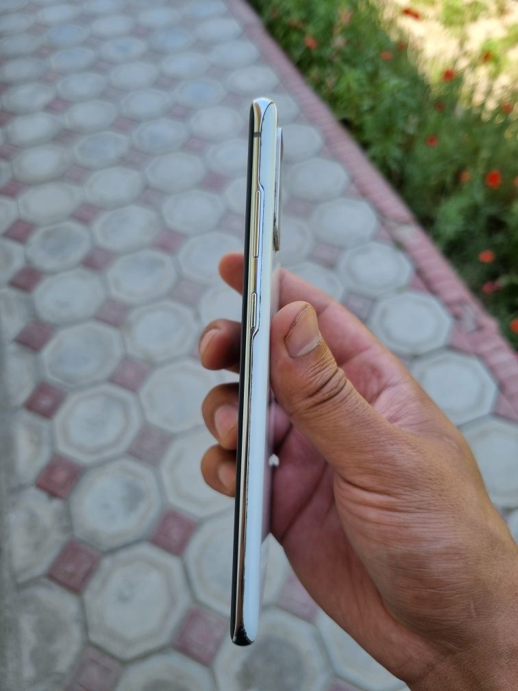 Galaxy s20 plus 12/256