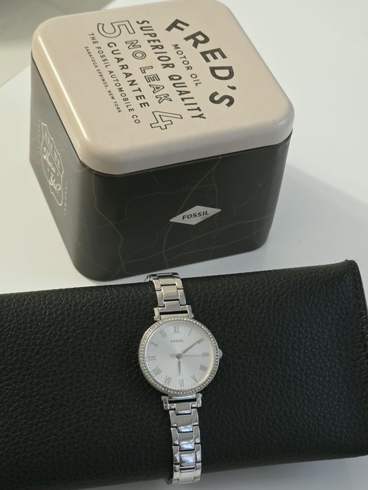 Ceas Fossil Argintiu