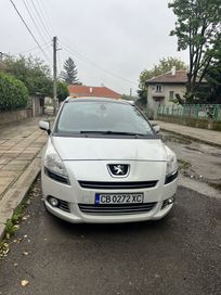 Peugeot 5008 2013г Панорама