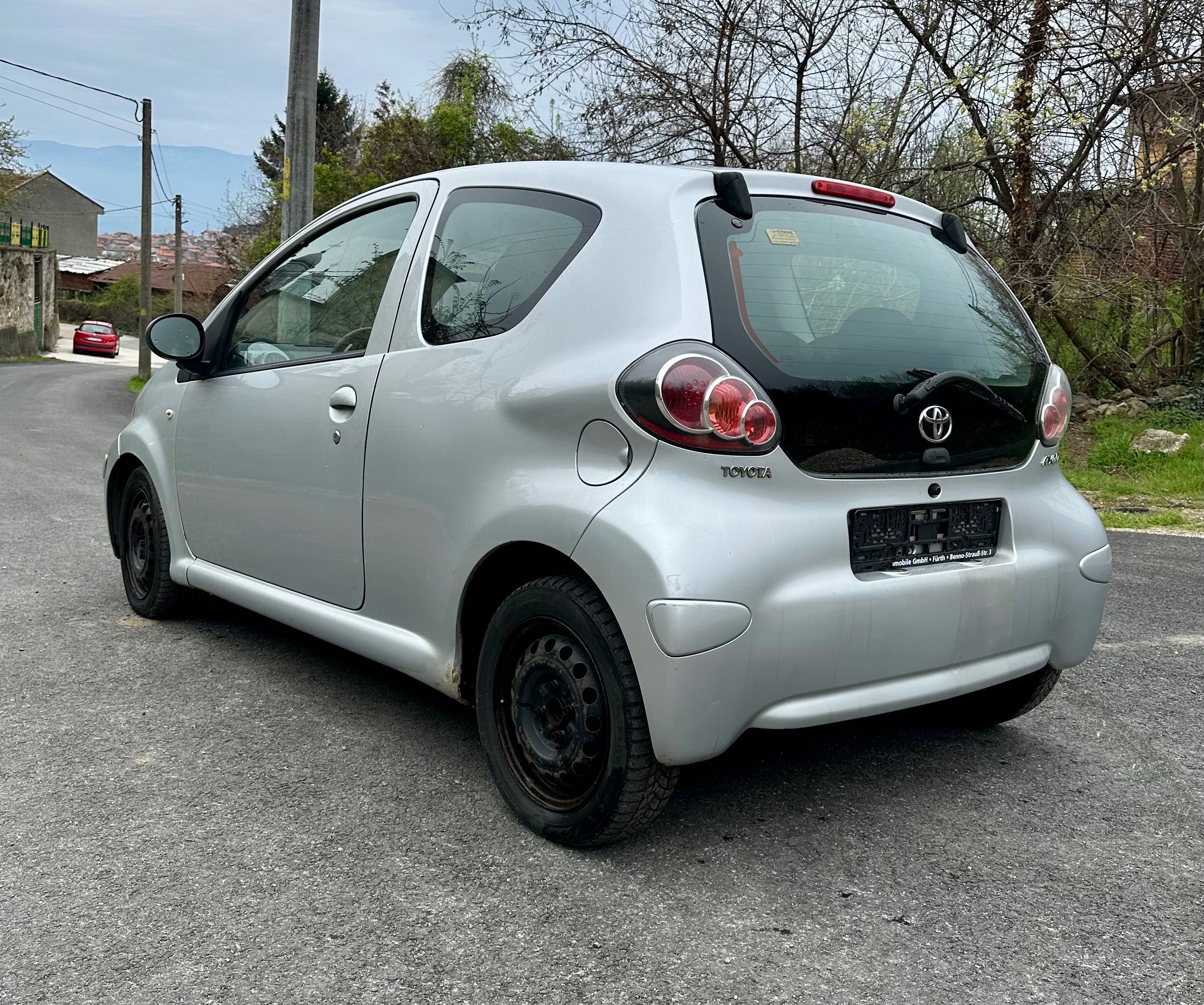 Toyota Aygo 1. бензин