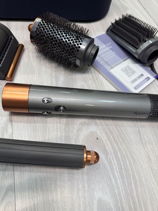 Dyson Airwrap Complete long