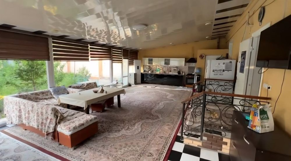 Срочно продаётся дом в Мирабадском районе!