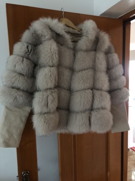 Vand haina de blana vulpe polara