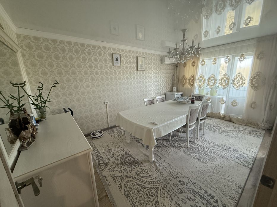 продам 3 ком. квартиру в центре города