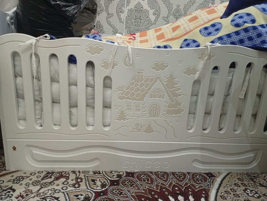 Bolalar kravati детские кроват