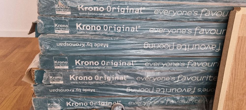 Parchet laminat 8 mm Kronospan Original - Credenza Oak K338