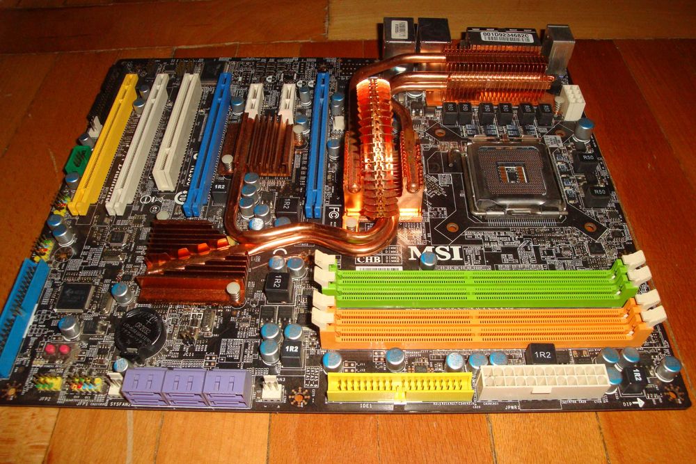 placa de baza retro vintage msi p7n diamond model dosebit