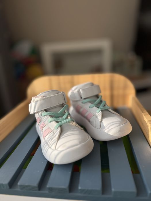 Детски кецове Adidas GRAND COURT MID 24 номер