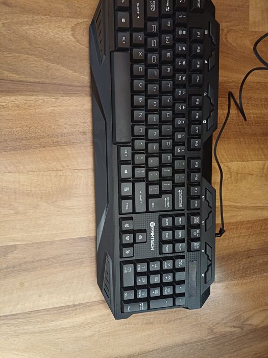 Tastatura Gaming
