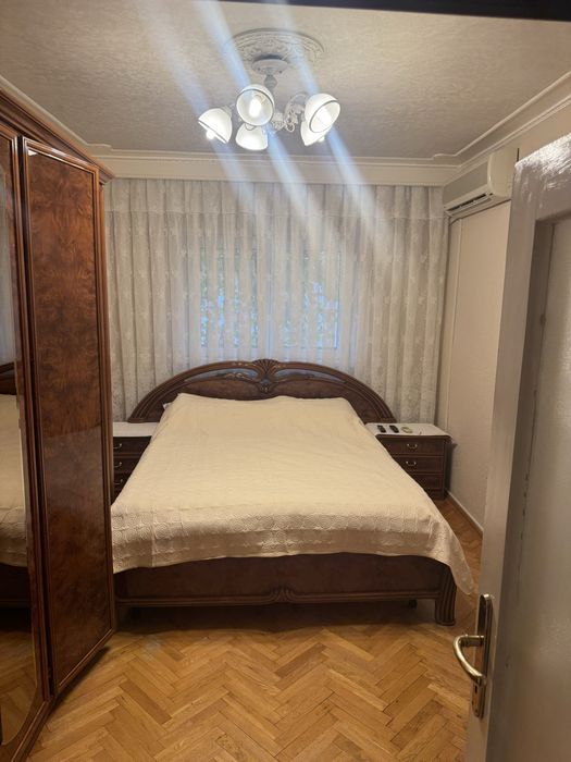 Case de vanzare+complex comercial