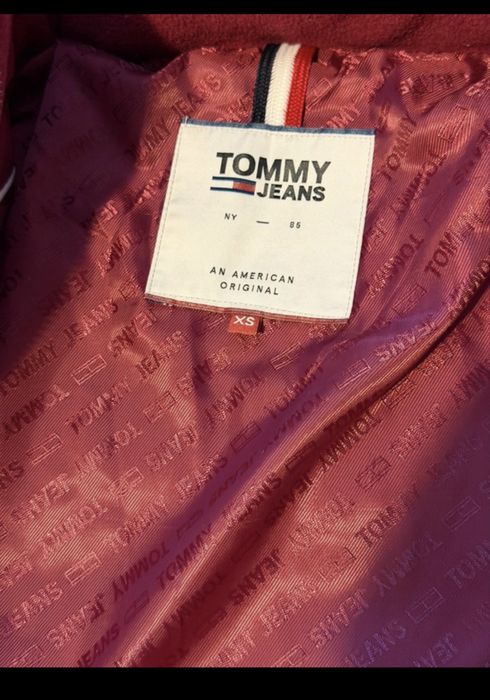 Geaca cu puf Tommy Jeans xs