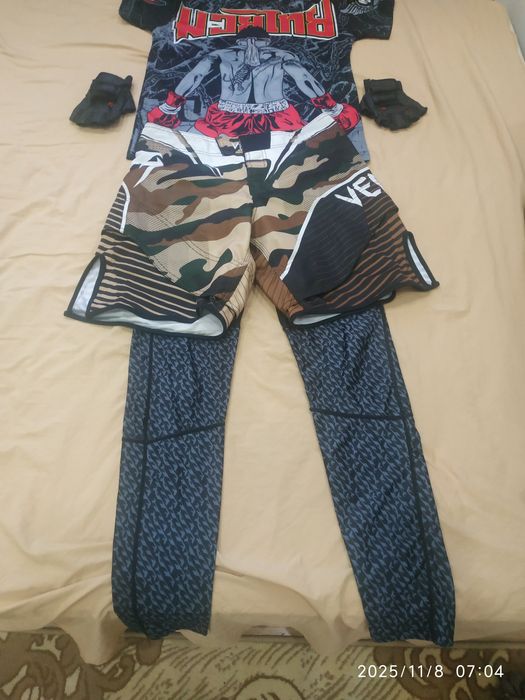 Продаю комплект для единоборств.