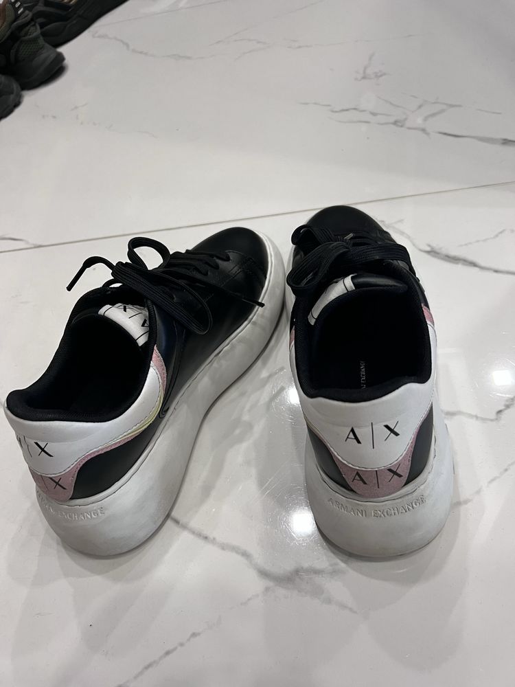 Дамски кецове Armani Exchange