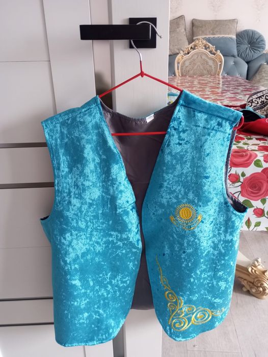 Национальной жилет