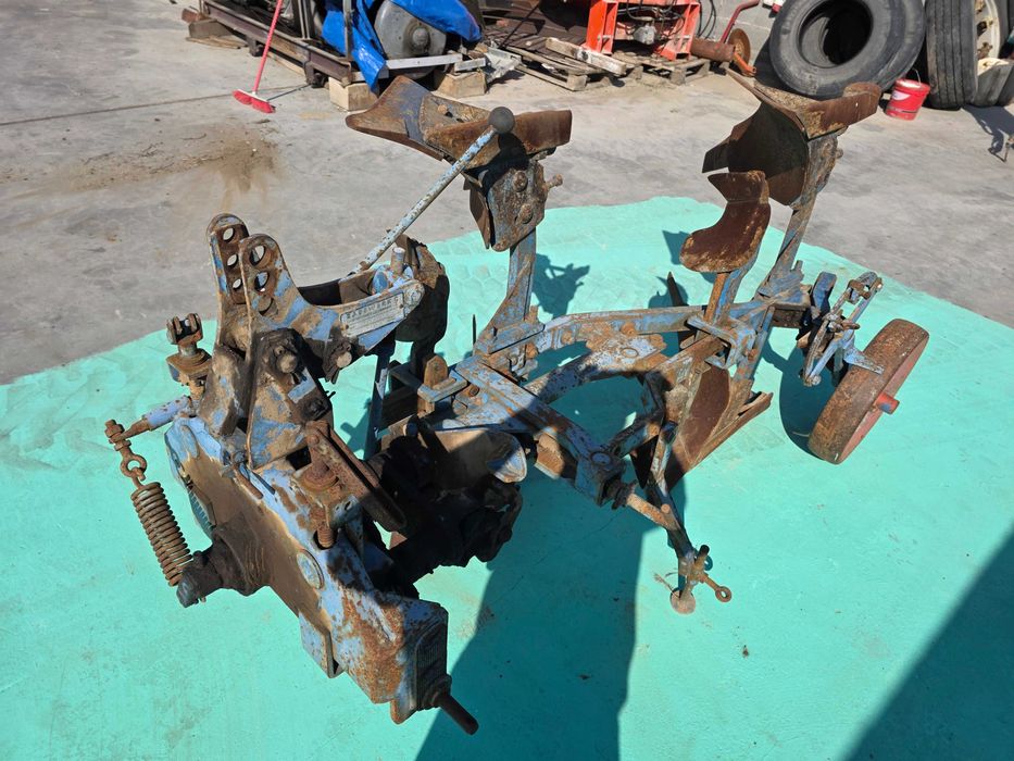 Plug reversibil 2 brazde, Lemken. Rabewerk,  Krone, Steeno