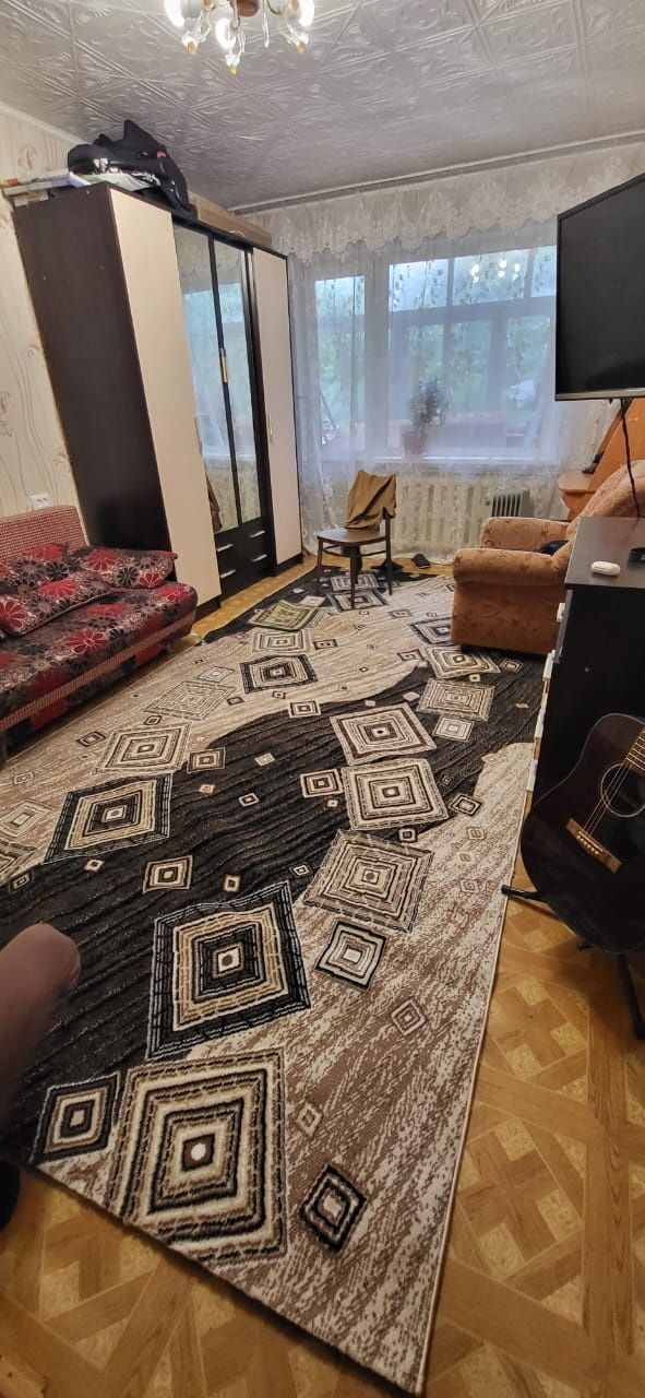 Срочно продам ковёр