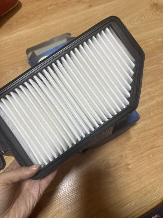 Воздушный фильтр, подсветка номерного знака