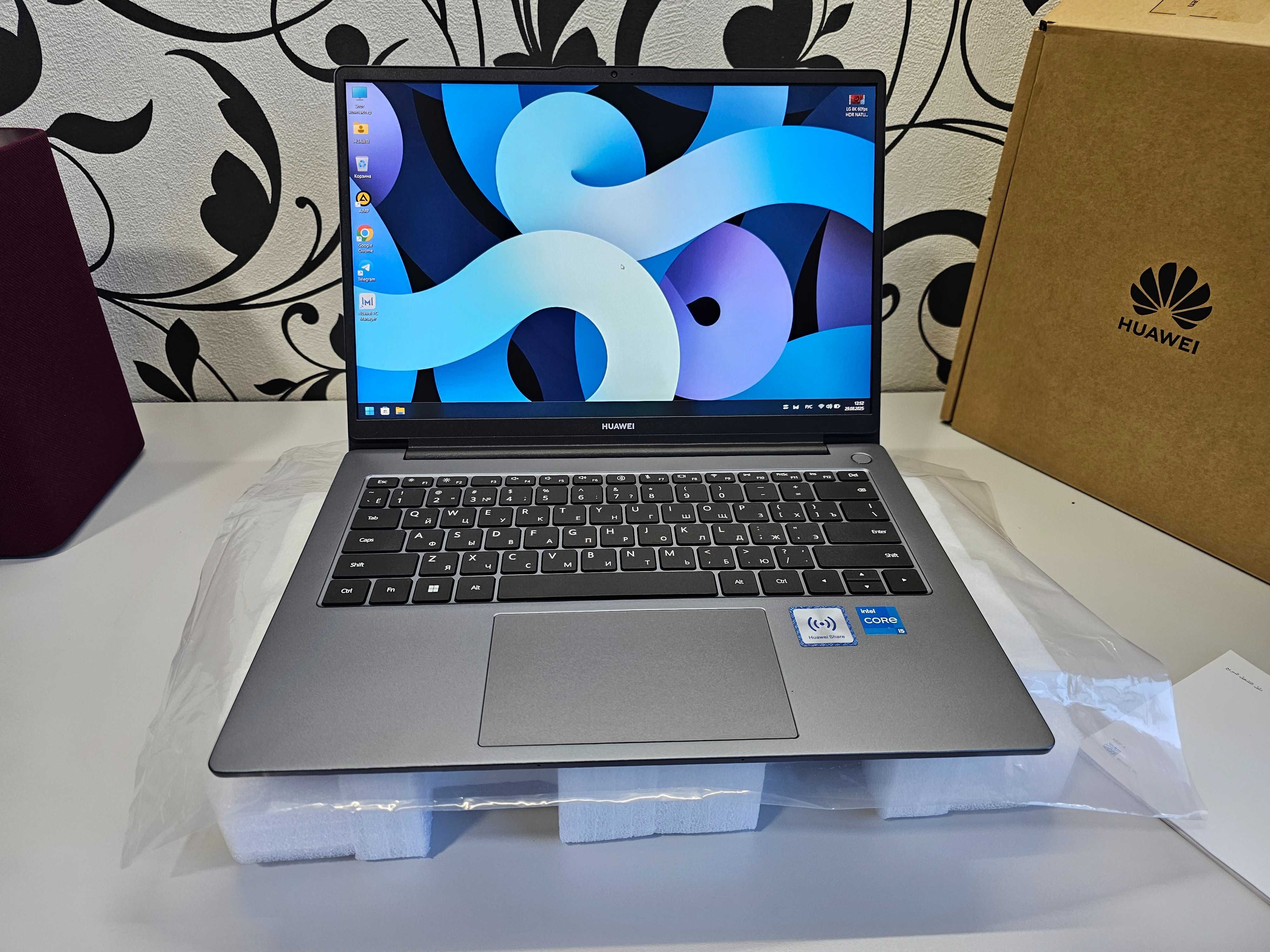 ПРОДАМ Huawei MateBook D14 MD Ноутбук Core™i5-12450H/8GB/512SSD/14"iPS
