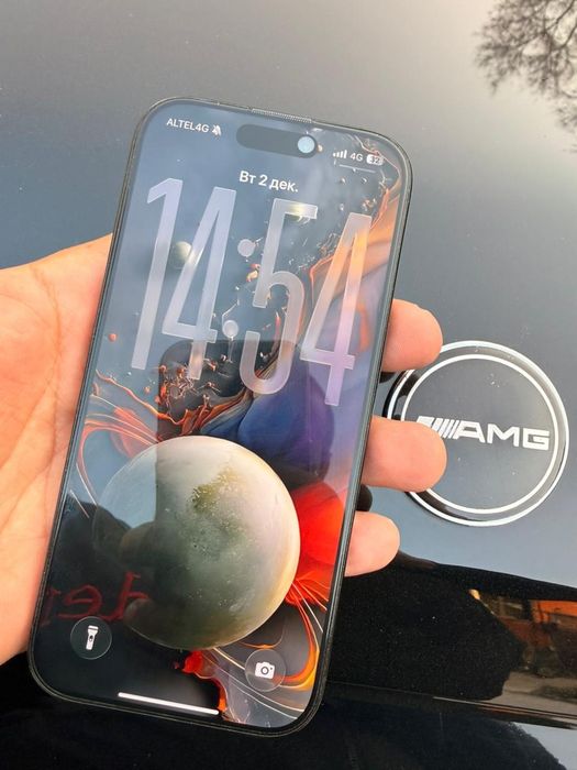 Продам айфон 16 про 128гб