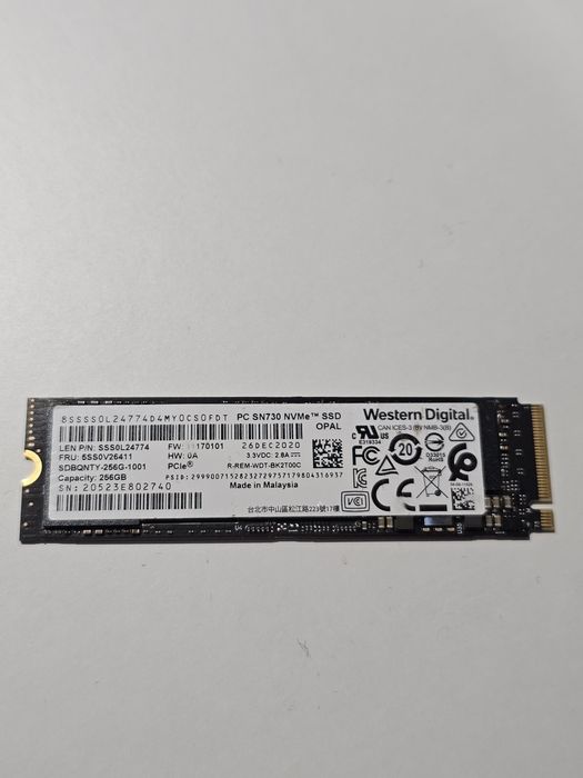 SSD NVMe Western Digital SN730 256GB – Funcționează Perfect