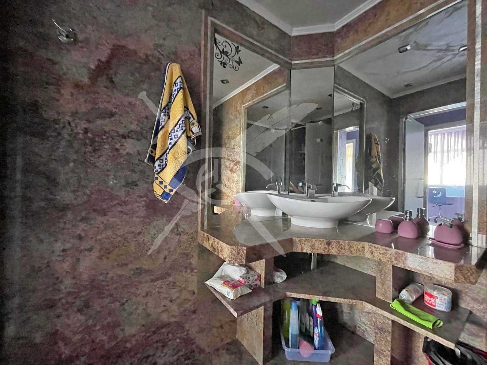 Двустаен Елените