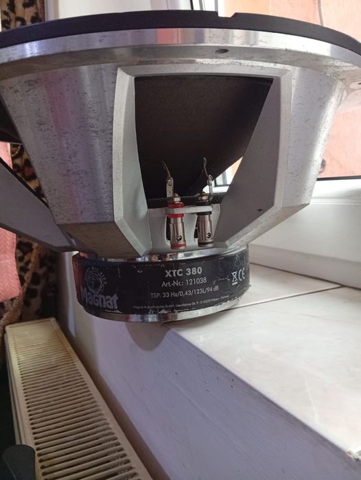 Subwoofer Magnat XTC 380 aproape nou
