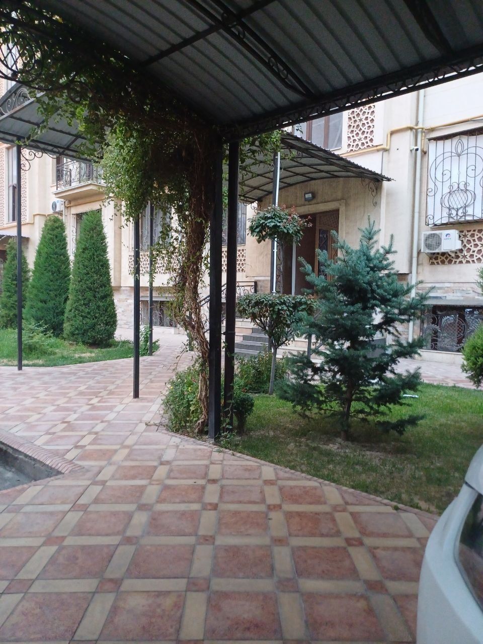 Очень срочно продаётся банковская квартира 110м²