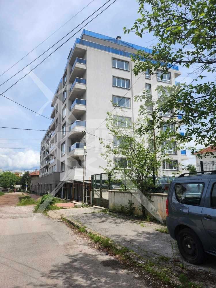 Продава се Двустаен апартамент в София, Модерно предградие - 65 кв.м за 1370 €/кв.м - Снимка #1