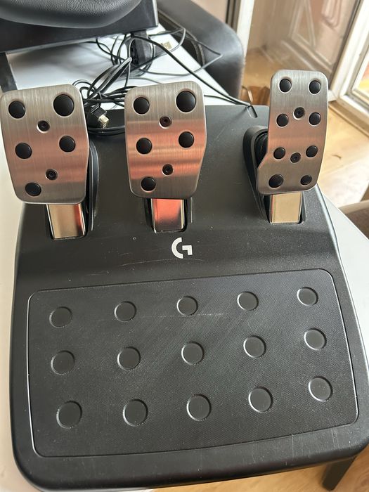 Волан с педали и скоростен лост Logitech - G923, PS4/PS5/PC, черен