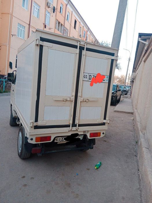 Labo Srochna Arendaga chiqadi