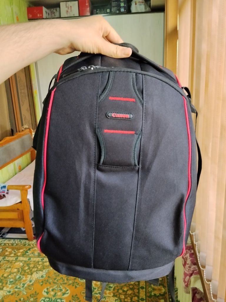 Canon sumka kattasi
