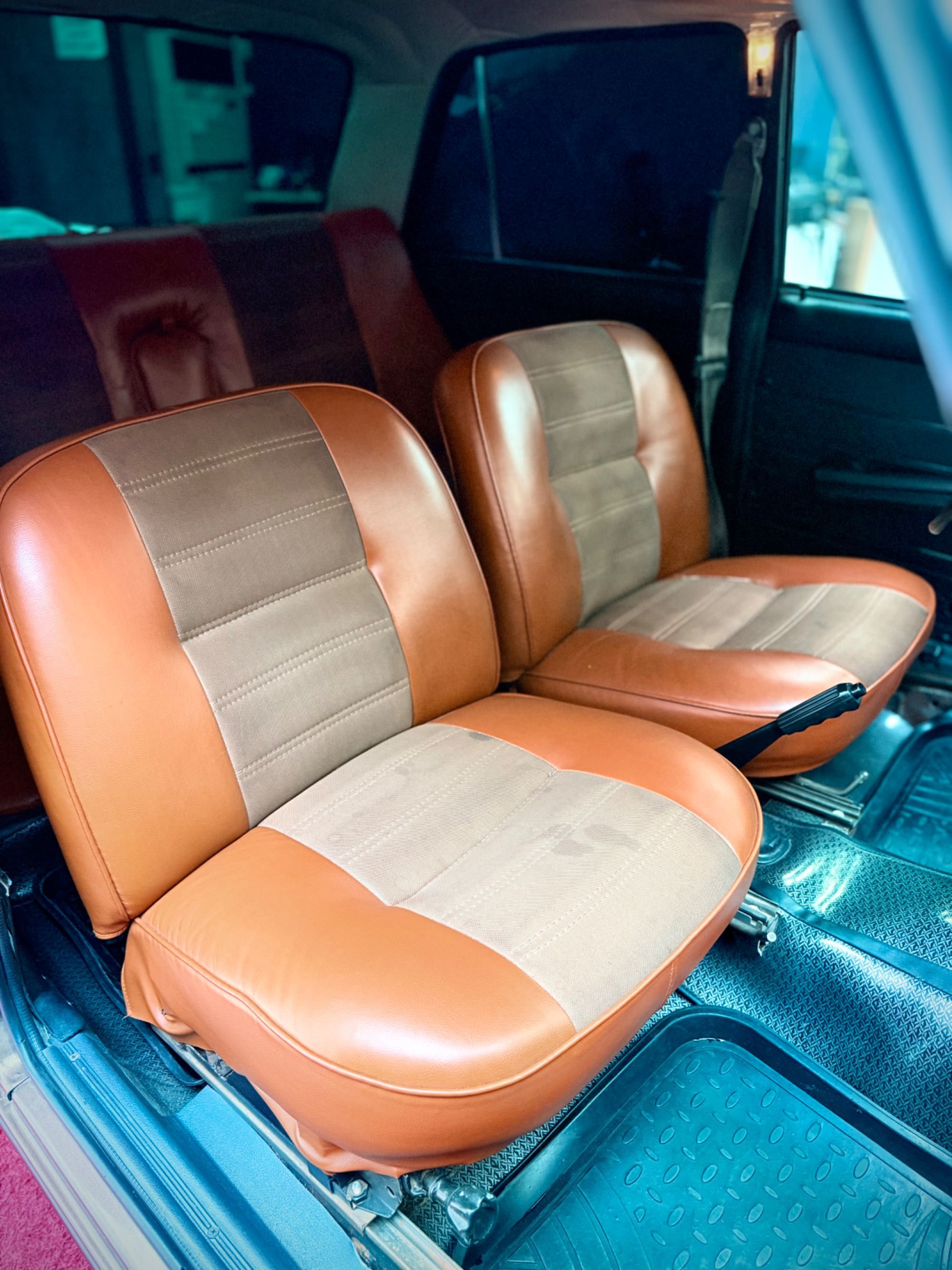 VAZ 2103  radnoy detal sotiladi