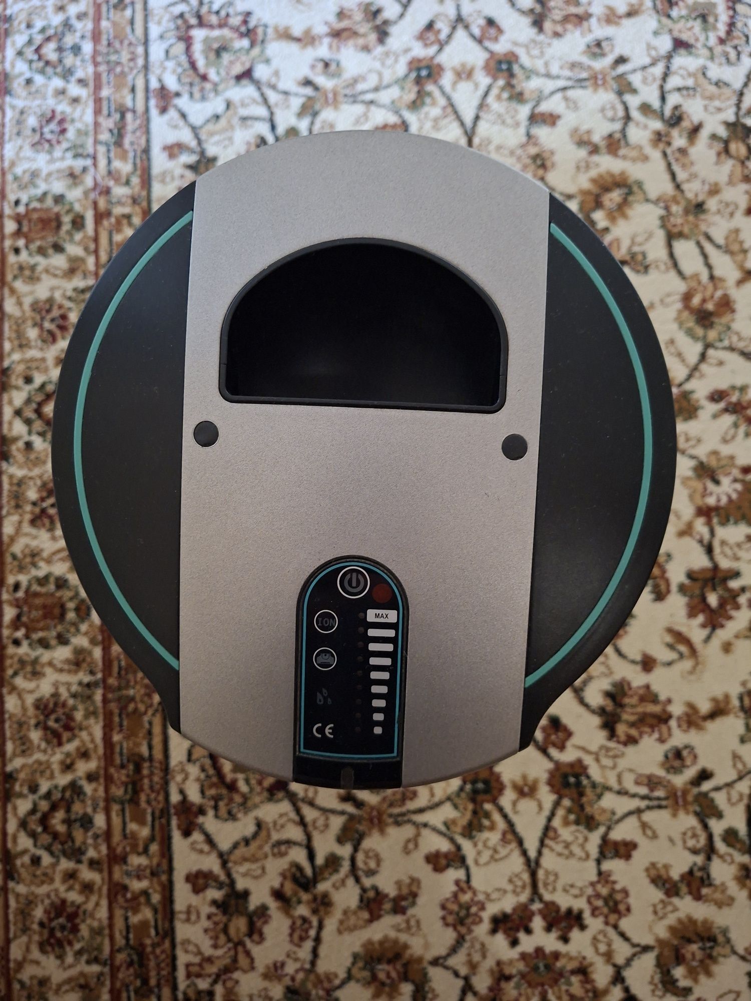 Продам пылесос Roboclean